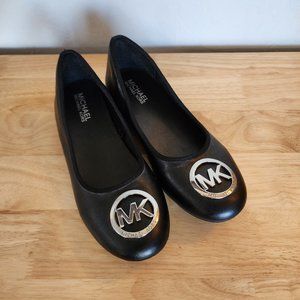 Michael Kors Fulton Stud Signature Flats Brown Sz 8